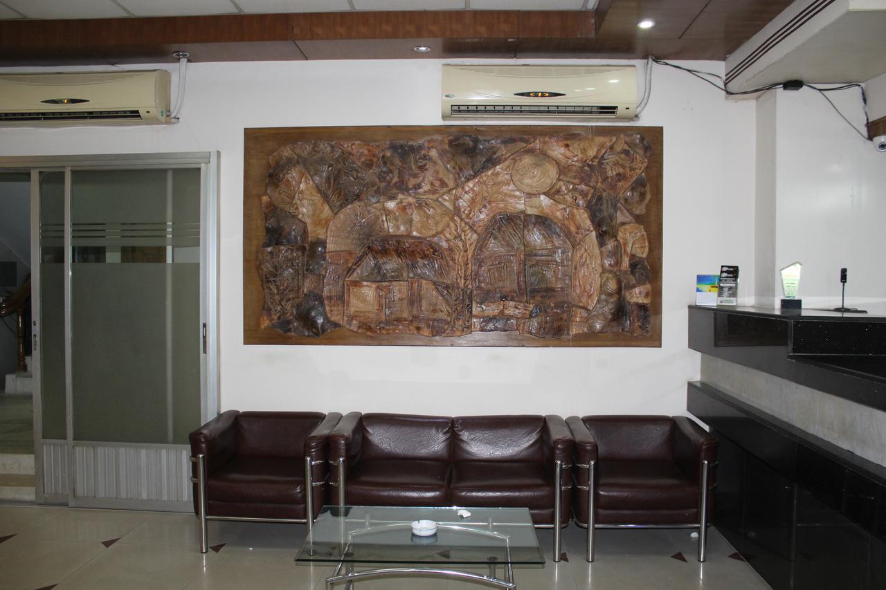 Hotel Uttara Ντάκα Εξωτερικό φωτογραφία